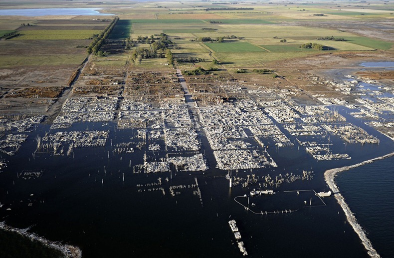 Epecuan, Kota yang pernah tenggelam dilaut 28 tahun kini bangkit ke permukaan !