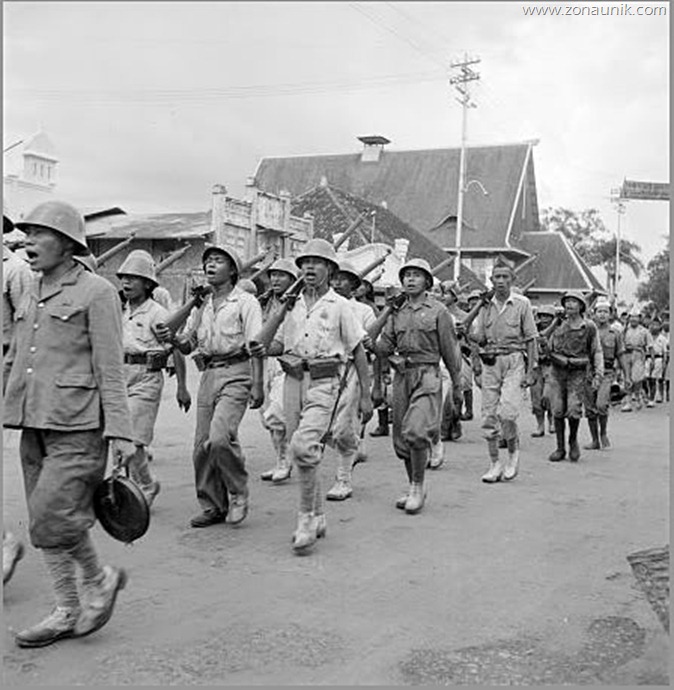 Foto-Foto Jaman Perang Kemerdekaan Indonesia