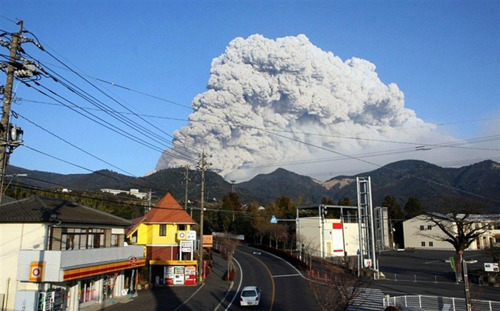 Gunung Berapi yang "Was-Was" di Tahun 2018 !