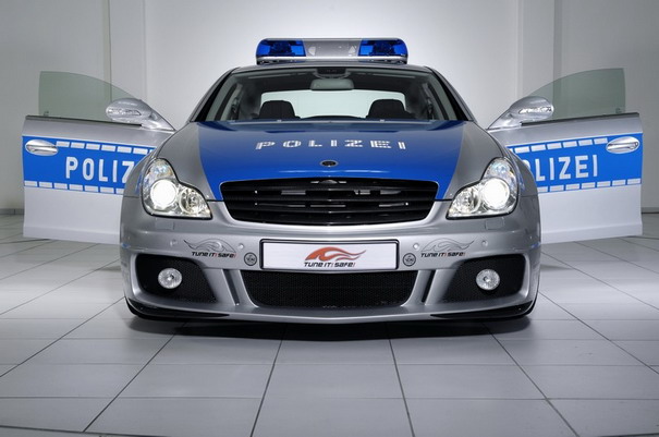 Kumpulan Mobil - Mobil Polisi Di Dunia