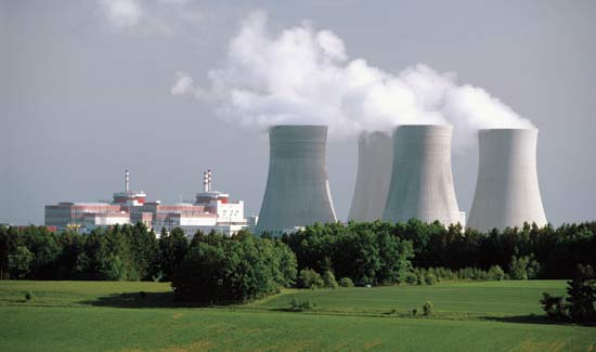 10 Negara dengan Reaktor Nuklir Terbesar
