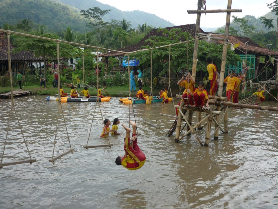 Wisata Outbond Dolan Ndeso Boro Kulon Progo | KASKUS