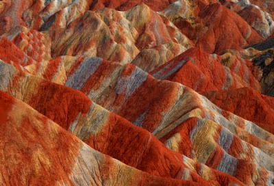 Indahnya Gunung Pelangi