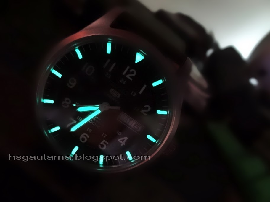 ayo-buat-foto-lume-iluminated