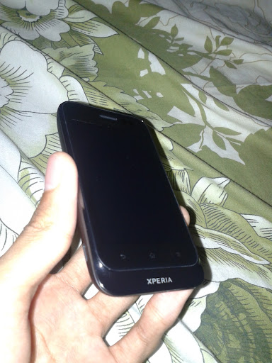 Xperia Tipo Dual Mulusss! Murahh! Garansi start Dec 2012
