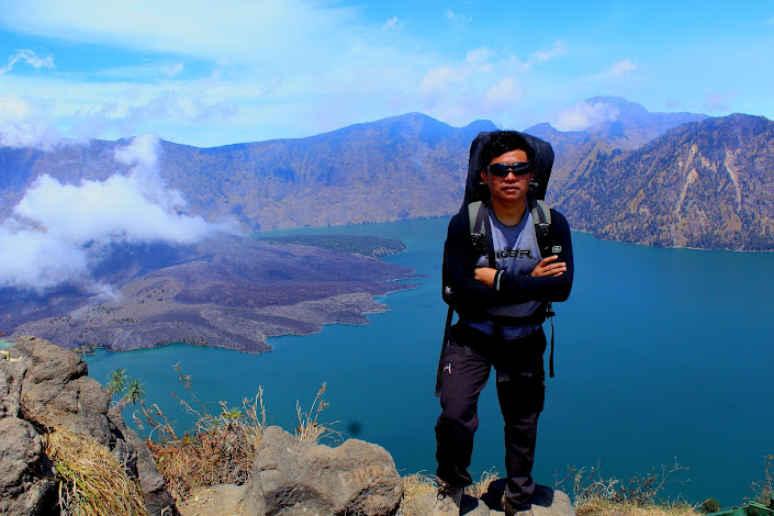 PENGALAMAN PERJALANANKU KE GUNUNG RINJANI 2012