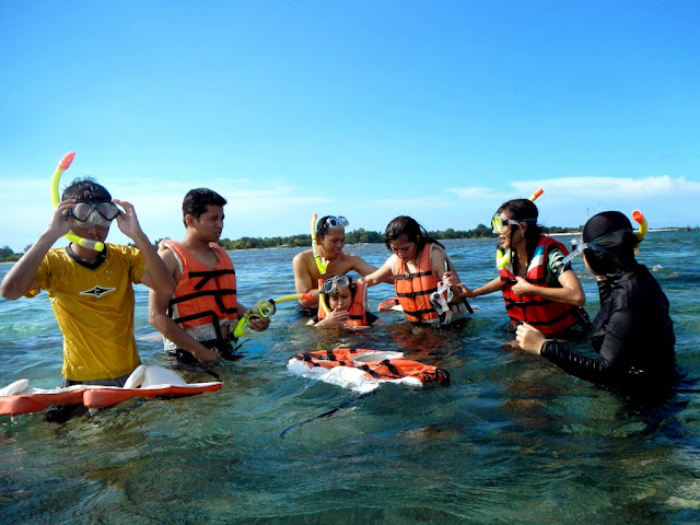 Secuil Keindahan Pulau Pari, Kepulauan Seribu | 18-19 April 2014