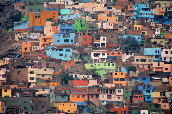 Foto warna warni kota kota mancanegara, Indonesia ada gak ?.