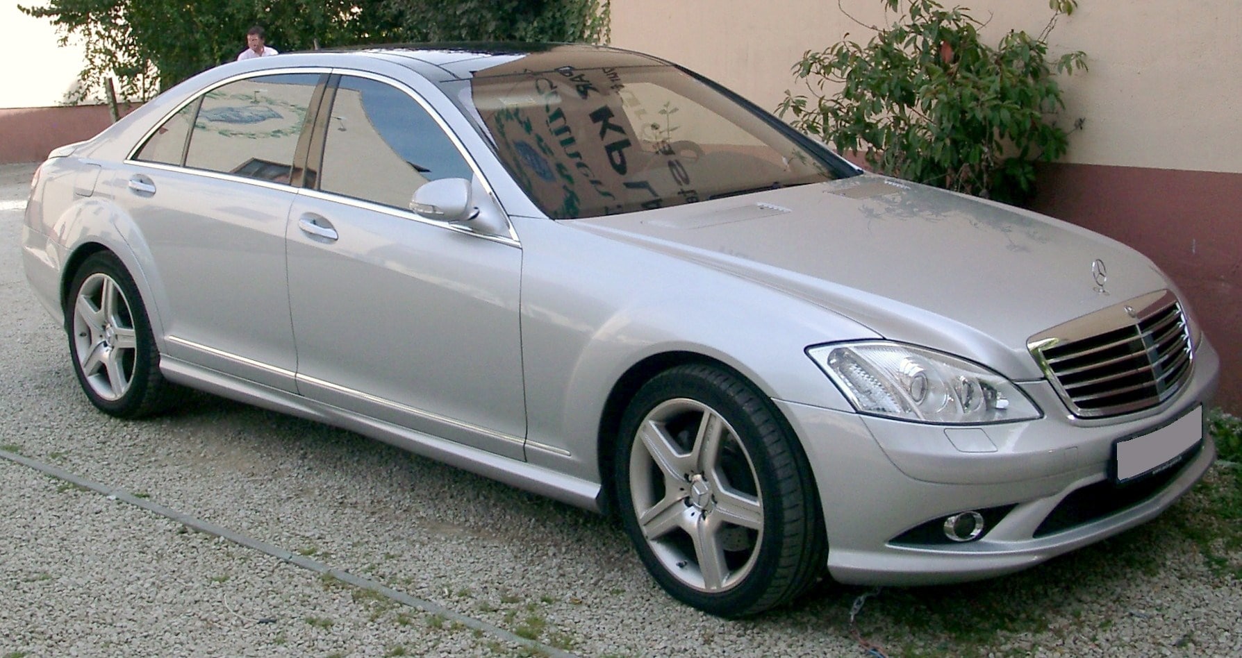 Review Sedan yang Dipakai Era Presiden SBY, Mercy S-Class W221
