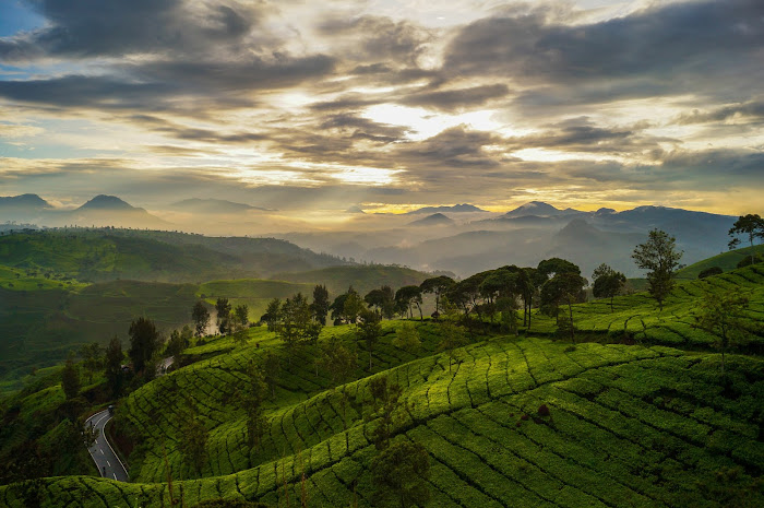 Butuh Refreshing? Mending ikutin liburan versi ane gan