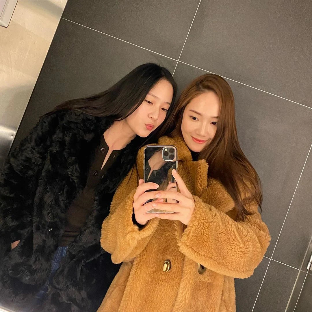 Sekarang Kompak Banget, Tapi Gimana Saat Pertama Kali Jessica Ketemu Baby Krystal?