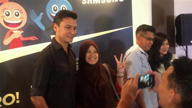 FR: KTL Samsung C9 Pro - Donna Visca Gamer Cantik Ungkap Rahasianya di Acara Ini