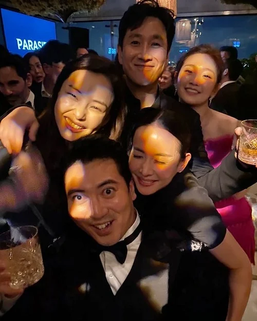 Datang ke After Party 'Parasite,' Lee Hanee dan Gong Hyo Jin Dianggap Cuma Pansos
