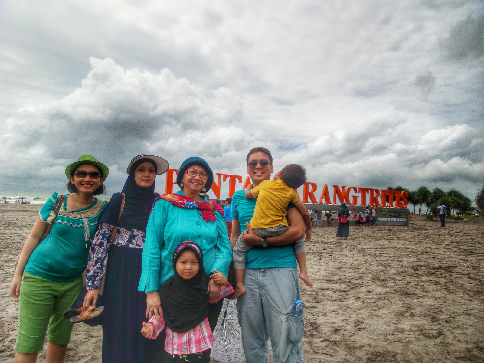 Aturan-aturan seperti ini hanya ada di Indonesia