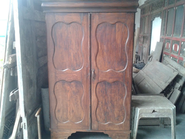 Kekayaan Mebel Jati Kuno Jawa Indonesia