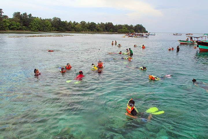 Trip Report : Rame-Rame ke Pulau Harapan, Kep. Seribu. Full Picture!