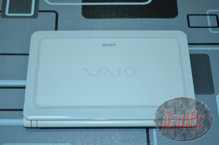 ony Vaio VPCCA35FG/W Core i5-2430M AMD Radeon HD 6630M 1GB