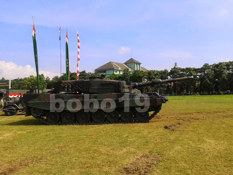 Pameran Peralatan Tempur TNI AD 2014