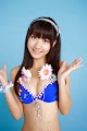Share Koleksi Foto Member AKB48 Dalam Balutan Baju Renang Biru