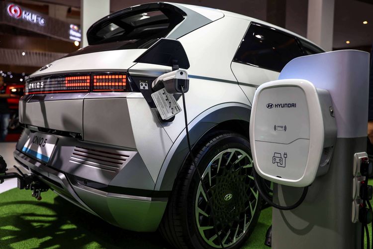 Bahas Fitur Canggih V2L di Mobil Listrik Hyundai IONIQ 5