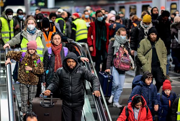 Hari ke 7 Invasi Rusia: 2.000 Warga Sipil Tewas di Ukraina dan 830.000 Mengungsi