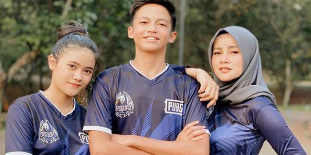 Tim Esport Ini Punya Artis Terkenal. Mau Gabung ke Tim Siapa Gan?
