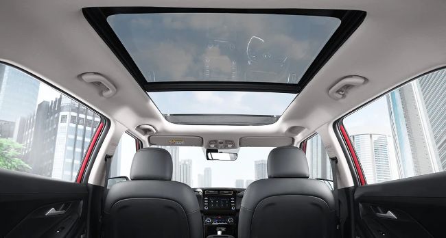 Fitur-Fitur Canggih Yang Terpasang di Hyundai CRETA 