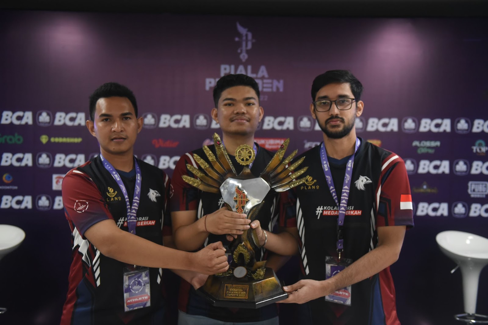 Siam Esports & Dewa United Esports Juara PPE 2022 Cabang Battle of Satria & Lokapala 