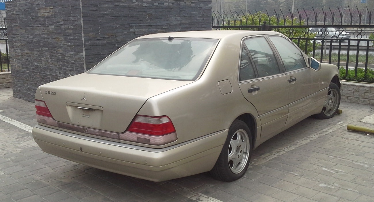 Review Mercedes-Benz W140, Sedan yang Pernah Dipakai Presiden Soeharto