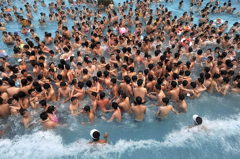 kolam renang TERAMAI di dunia