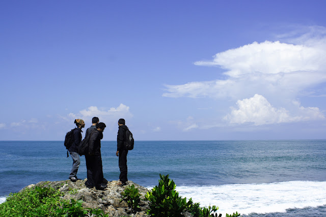 pantai keren di wonosari(jogja)...