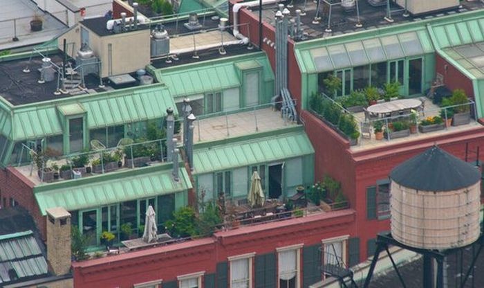 &#91;AMAZING!&#93; Beginilah Bentuk Balkon Apartemen Orang Kaya di Kota New York