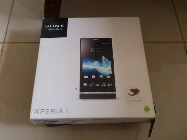 Xperia S 12Mpx Black ICS Garansi Manknyus