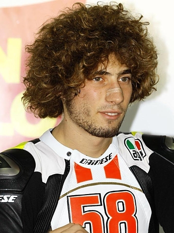 &#91;HOT NEWS&#93;Ternyata Simoncelli jadi pemain Sepakbola..!!!!