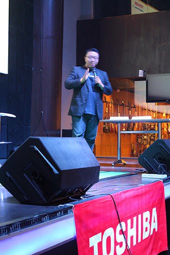 &#91;FR KTL Surabaya&#93; Gembira Bersama Kaskus The Lounge Pertamax di Surabaya with Toshiba