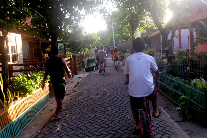 Secuil Keindahan Pulau Pari, Kepulauan Seribu | 18-19 April 2014
