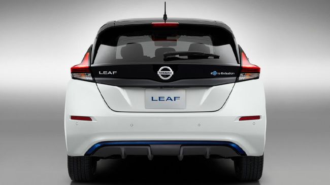 Review Mobil Elektrik Nissan Leaf