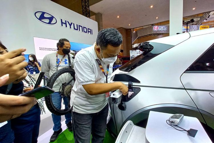 Bahas Fitur Canggih V2L di Mobil Listrik Hyundai IONIQ 5