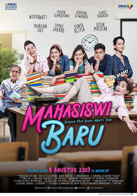 Saat Widyawati Memutuskan untuk Kuliah Lagi di Film Mahasiswi Baru