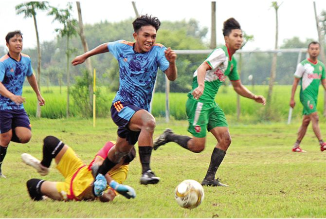 GAK PUNYA KARTU VAKSIN? SIAP-SIAP KEHILANGAN INI.