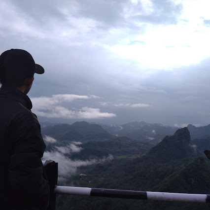 Sigendol, Puncak Khayangan di Purworejo dengan Pemandangan Yang Menakjubkan