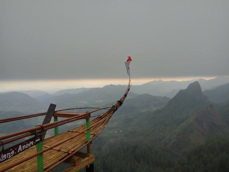 Sigendol, Puncak Khayangan di Purworejo dengan Pemandangan Yang Menakjubkan