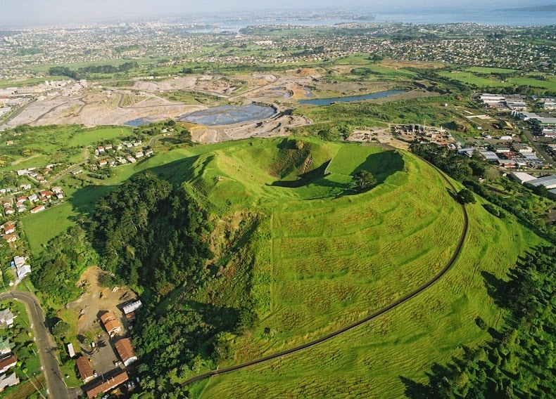 Kota Auckland, Gudangnya Gunung Berapi