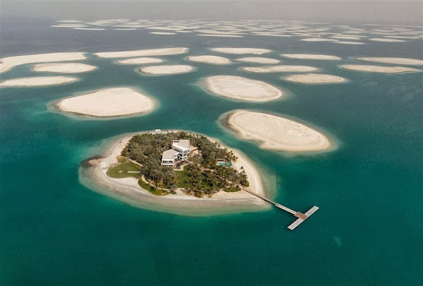Foto Proses Pembangunan Proyek &quot;pulau di dunia&quot;di dubai