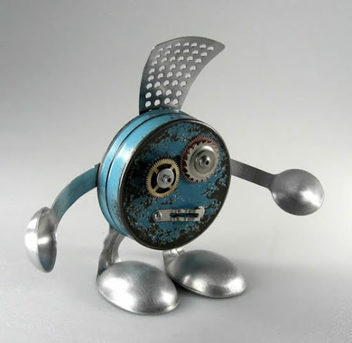 Mau punya robot? dari barang bekas juga bisa