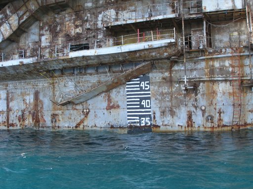 foto-pulau-terlarang-di-jepang-pic