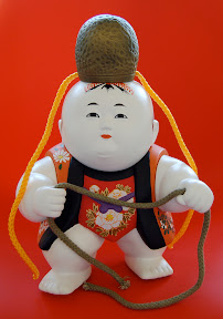 10 Boneka Tradisional Jepang yang Unik