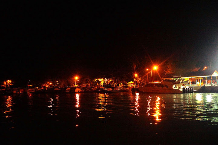 Secuil Keindahan Pulau Pari, Kepulauan Seribu | 18-19 April 2014