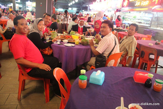 Jalan Jalan ke Kuching Malaysia Lwt Darat