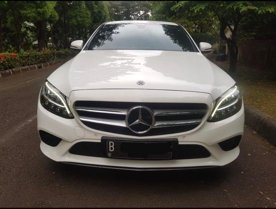 Review Mercedes Benz W205 C-Class